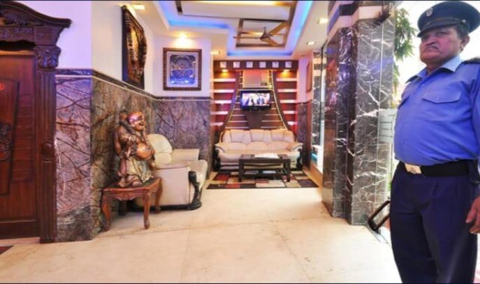Hotel Roma Deluxe - New Delhi Railway Station Esterno foto
