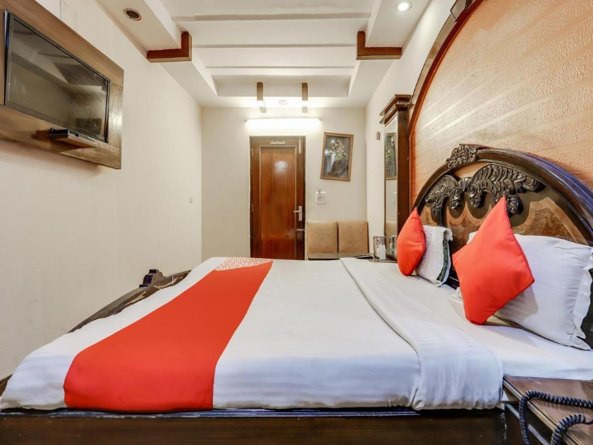 Hotel Roma Deluxe - New Delhi Railway Station Esterno foto