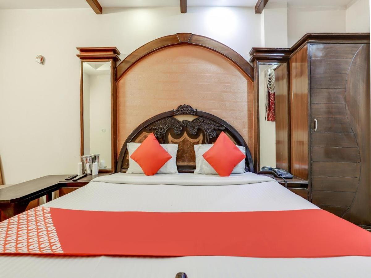 Hotel Roma Deluxe - New Delhi Railway Station Esterno foto